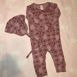 Kate Quinn Organics floral bodysuit & matching cap